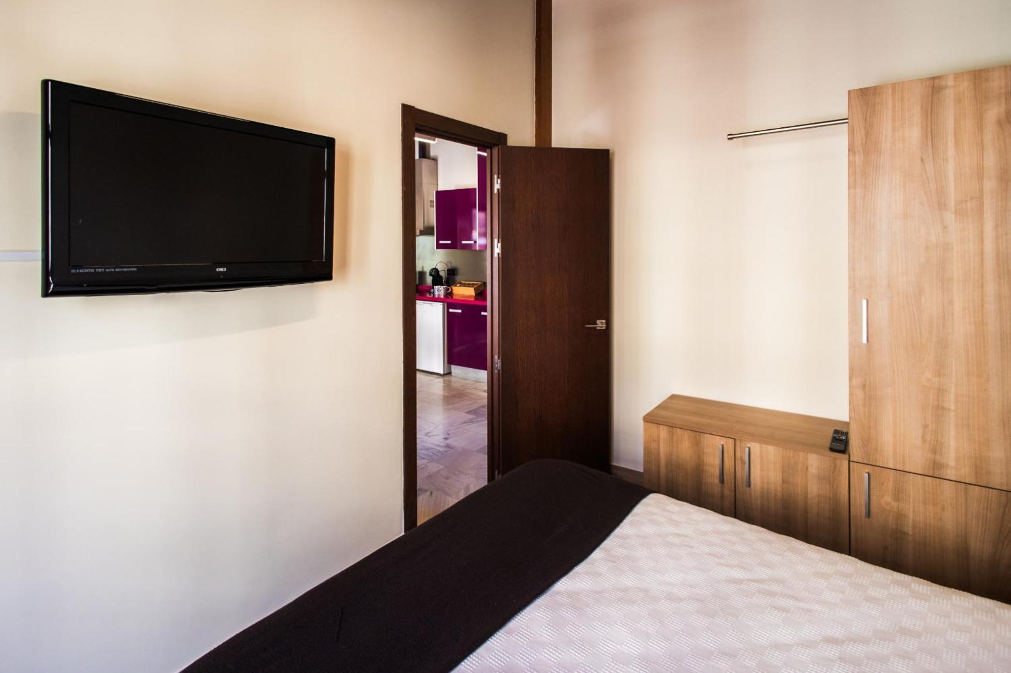 Apartamentos Reyes Catolicos غرناطة المظهر الخارجي الصورة