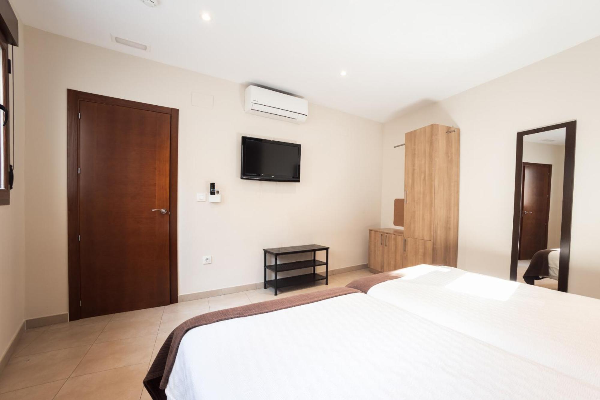 Apartamentos Reyes Catolicos غرناطة المظهر الخارجي الصورة