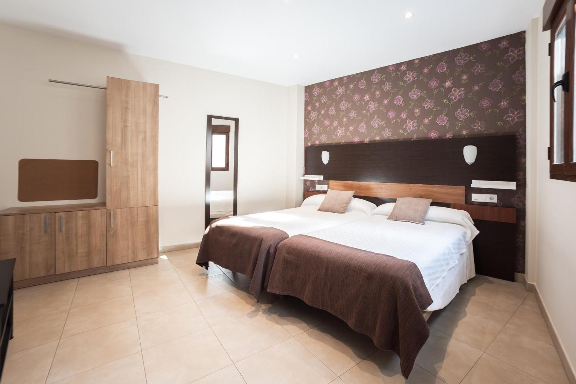 Apartamentos Reyes Catolicos غرناطة المظهر الخارجي الصورة